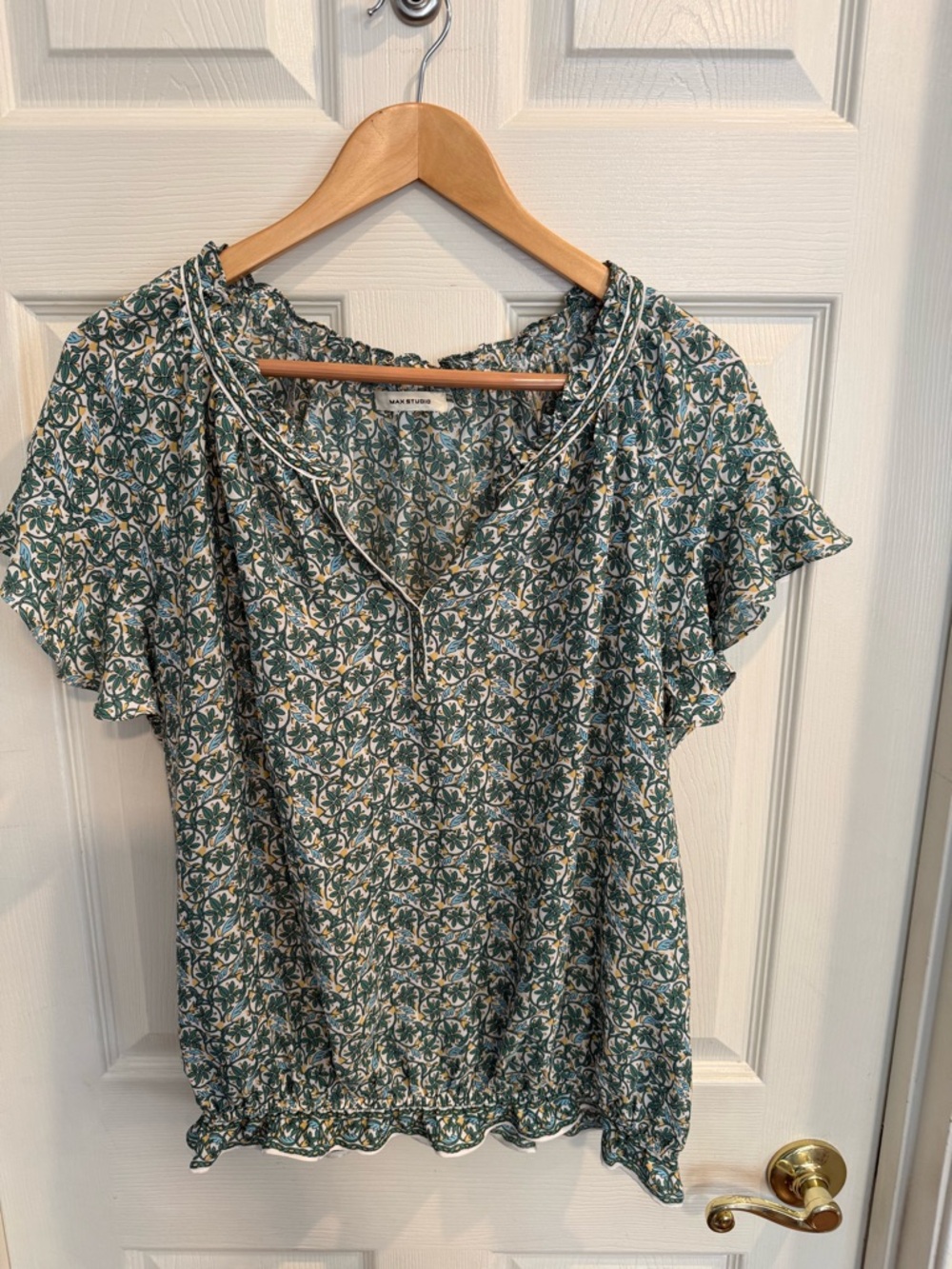 Max Studio Green and Cream Floral Peasant Blouse